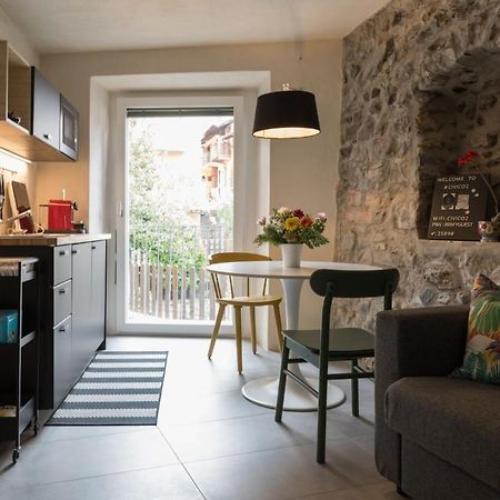 Civico 2 Apartman Costa Volpino Kültér fotó