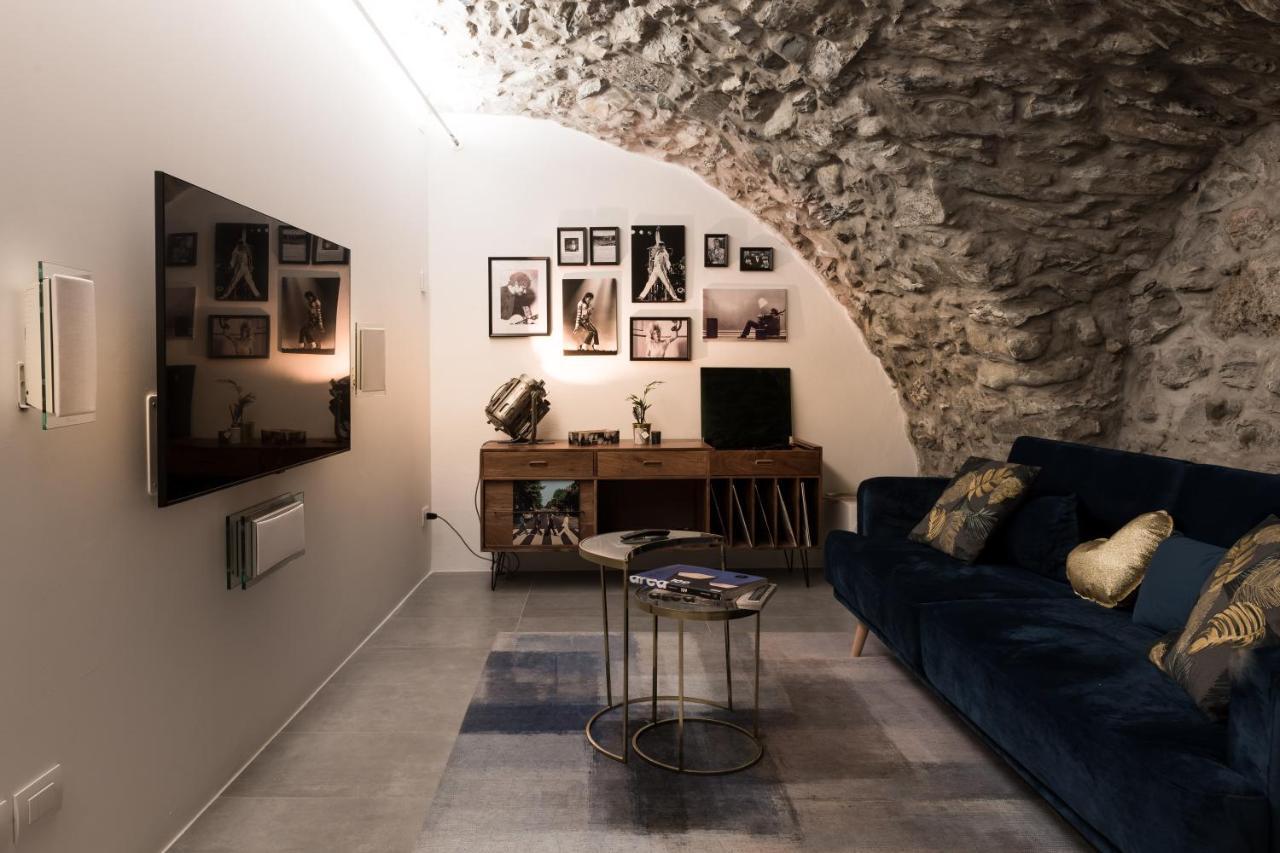 Civico 2 Apartman Costa Volpino Kültér fotó