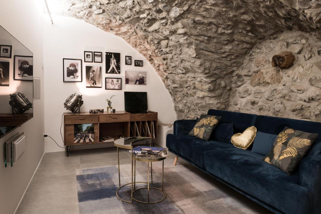 Civico 2 Apartman Costa Volpino Kültér fotó